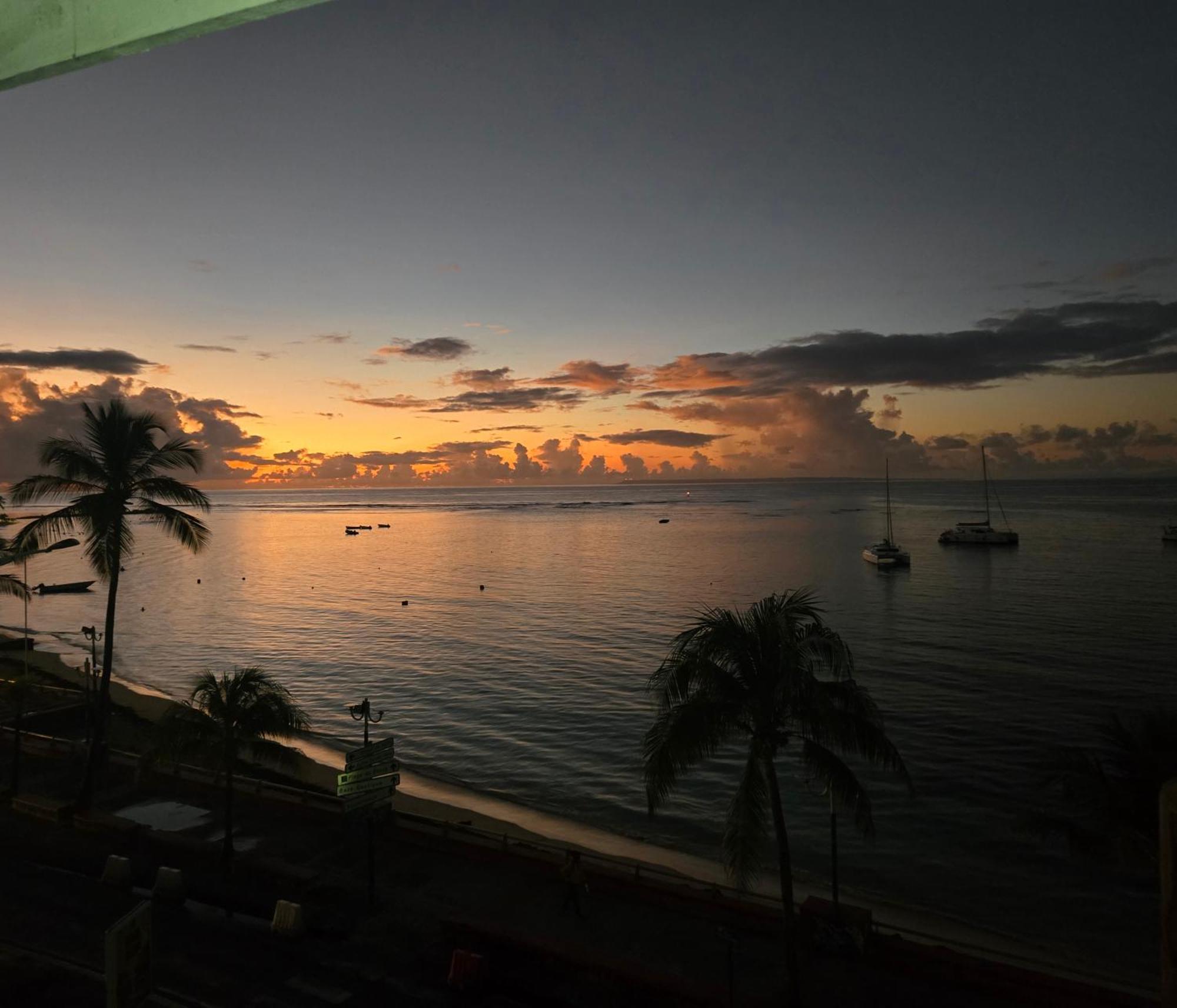 Only4View Rooftop Sainte-Anne Luaran gambar